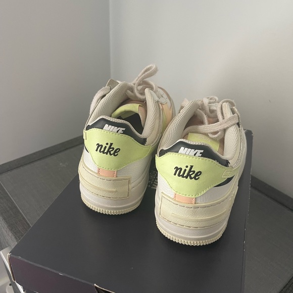 NIKE AIR FORCE 1 lo shadow Size Eu 37.5 - Picture 3 of 5